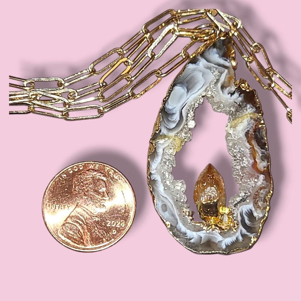 Crystal Geode Slice with Citrine Crystal Pendant‎ Necklace - Picture 4 of 4